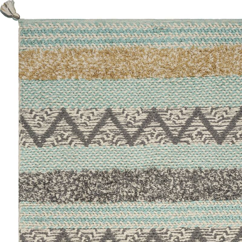 Hermosa Nautical Chevron Hand-tufted Rug
