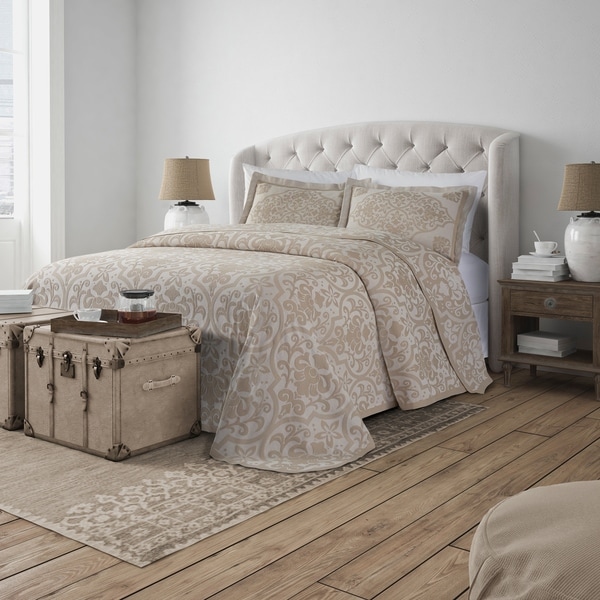 Shop LaMont Home Ava Bedspread Set - Overstock - 22828322