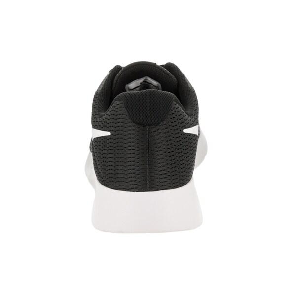 nike tanjun 4e