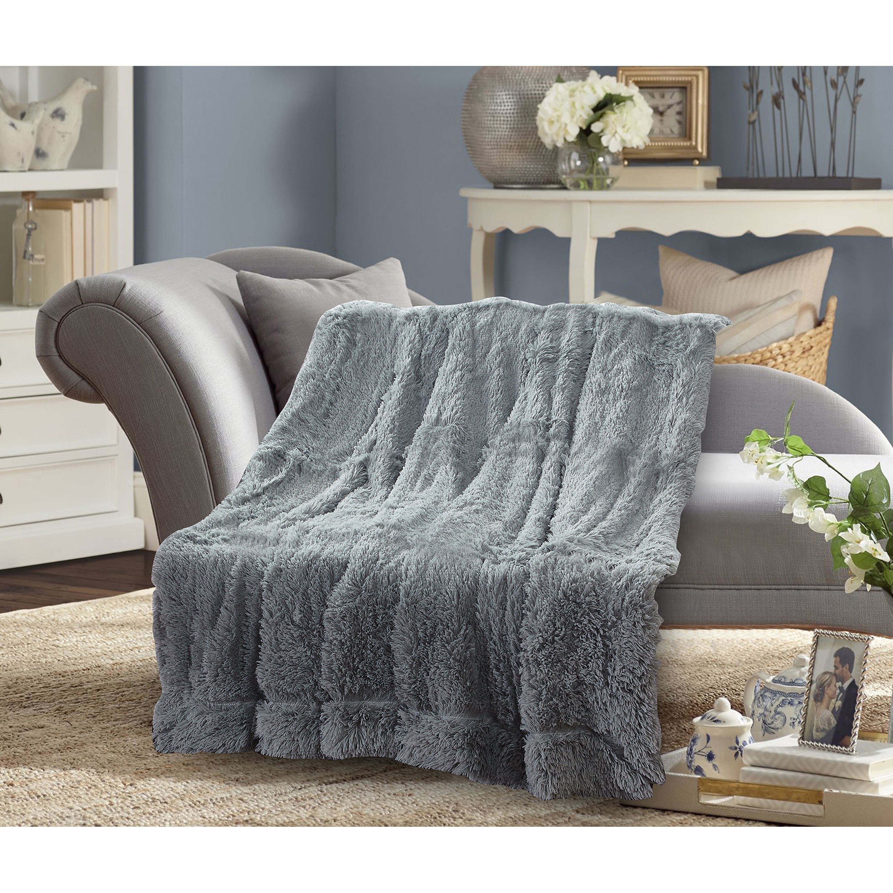 De moocci best sale faux fur throw