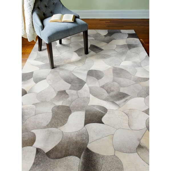 Shop Grayson Cowhide Area Rug 8 X 10 On Sale Free Shipping