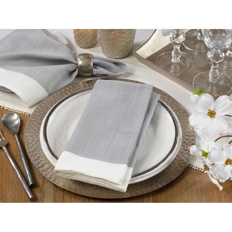Banded Border Dinner Napkins (Set of 12)