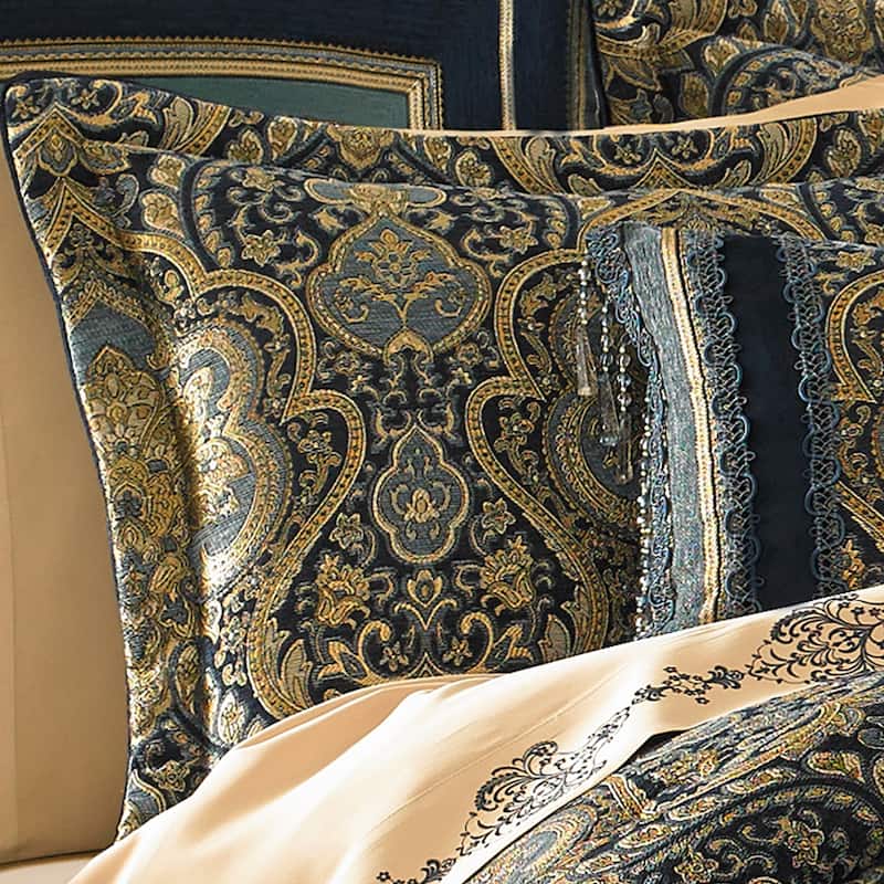 Five Queens Court Palmer Woven Chenille 4 Piece Comforter Set