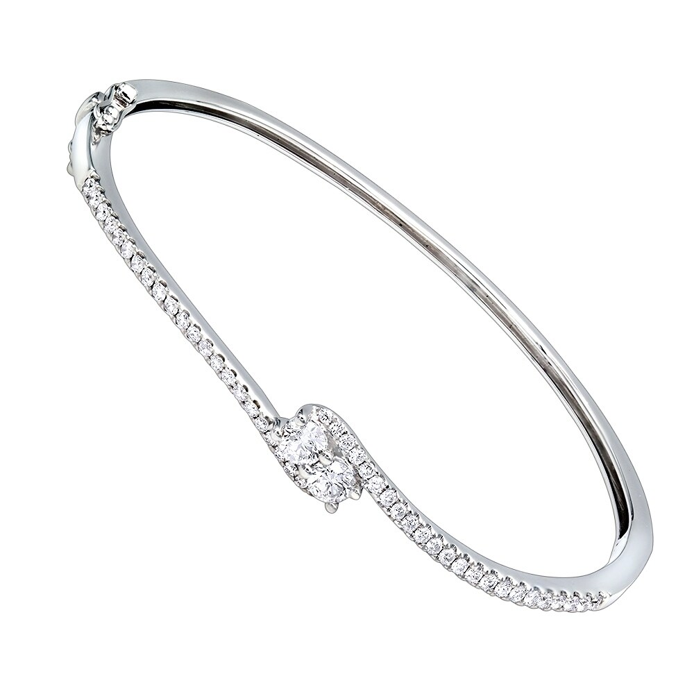 Ladies Diamond Bangle Bracelet 