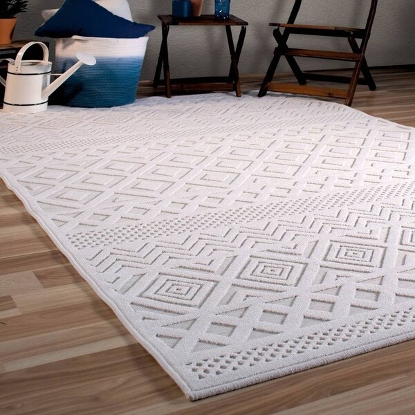 Orian Rugs Boucle Indoor/Outdoor Coastal Diamond Natural Area Rug - 7'9" x 10'10"