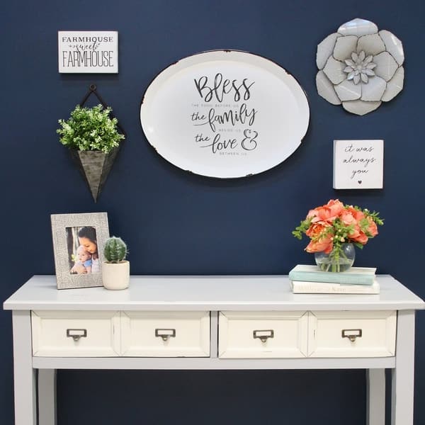 Shop Stratton Home Decor Grey Metal Flower Wall Decor Overstock