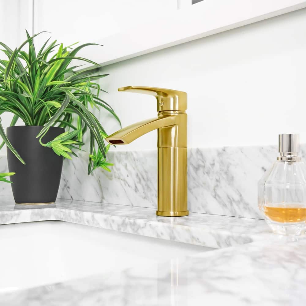 Ariana 7" Single Hole Bathroom Sink Faucet with Swivel Spout