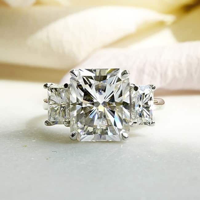 Annello by Kobelli 14k White Gold 6 3/4 Carat TGW 3 Stone Radiant Cut Forever One Moissanite Statement Engagement Ring (DEF/VS)