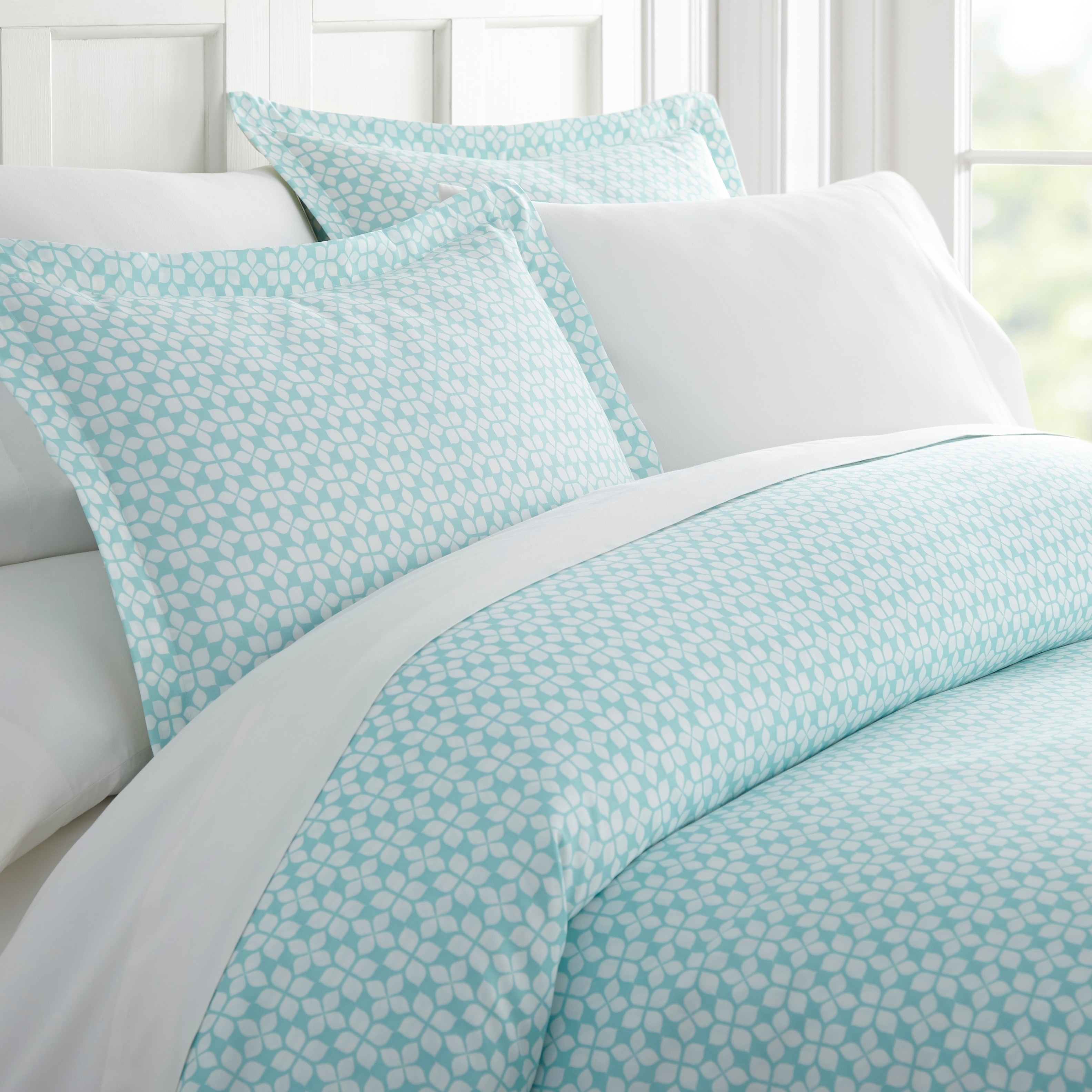 Shop Becky Cameron Premium Ultra Soft Patterned Duvet Cover Set