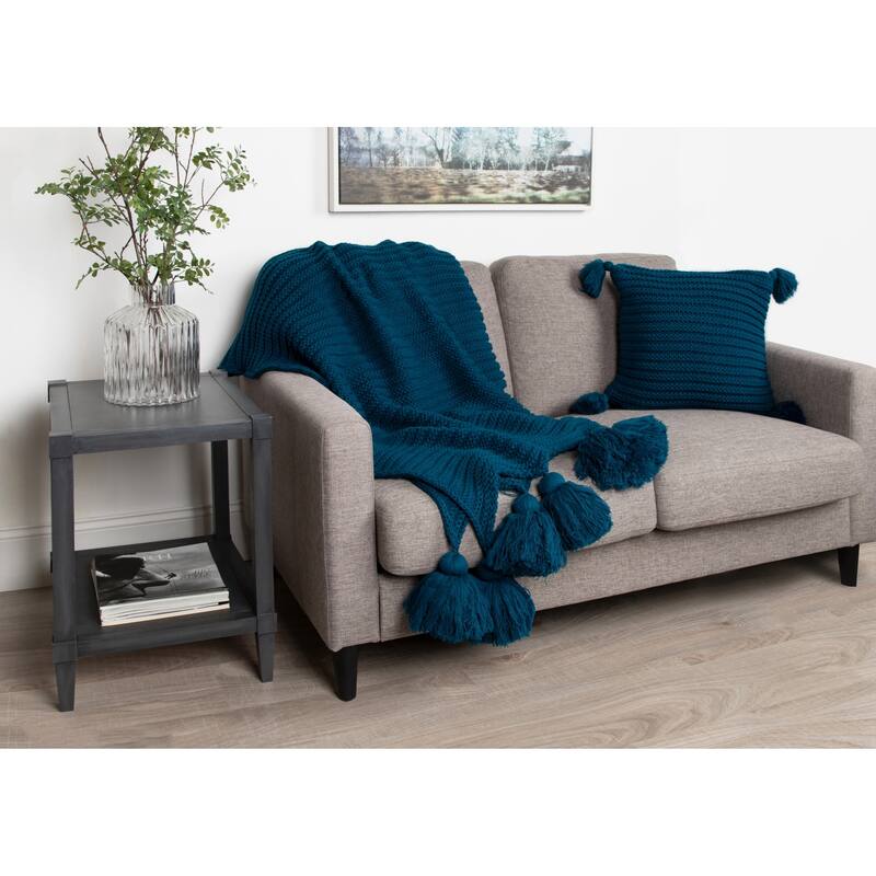 Kate and Laurel Tassey Knit Ribbed Blanket with Tassels