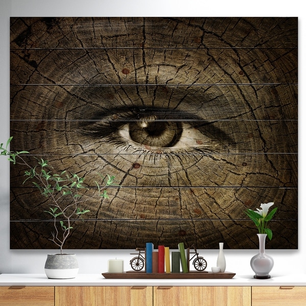 Designart 'Aging Eyes' Abstract Print on Natural Pine Wood - Grey
