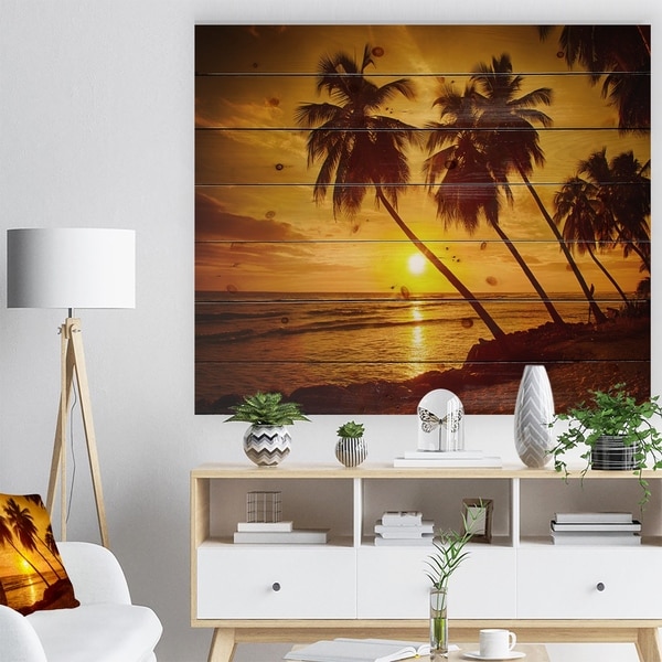 Designart 'Beach Sunset in Island Barbados' Modern Seascape Print on Natural Pine Wood - Multi-color
