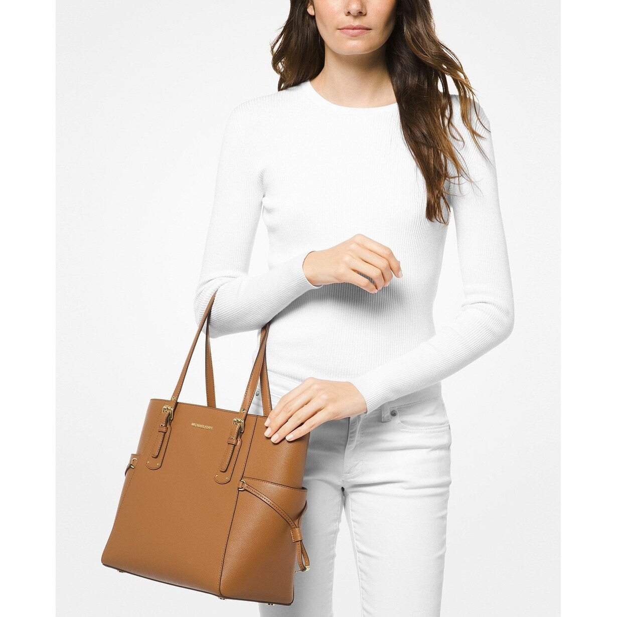 michael kors voyager tote acorn