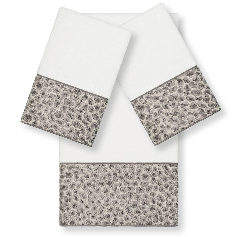 Authentic Hotel and Spa Turkish Cotton Cheetah Jacquard Trim White 3-piece Towel Set
