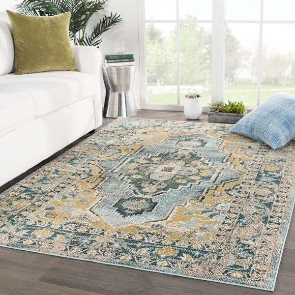 Leila Medallion Blue/ Green Area Rug - 5'3" x 7'6"