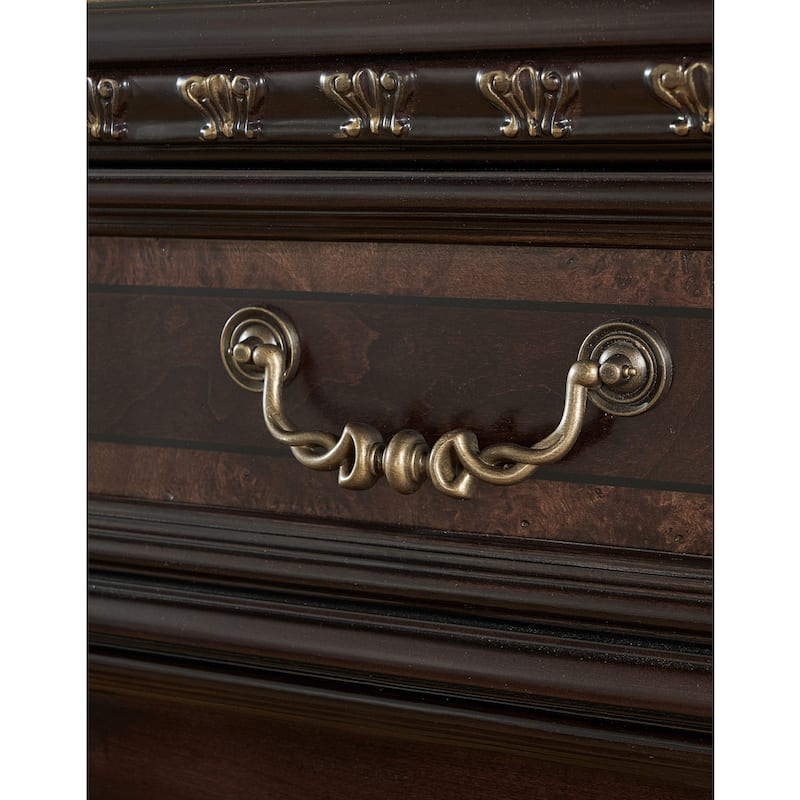 Steve Silver Manchester Traditional 3-drawer Nightstand