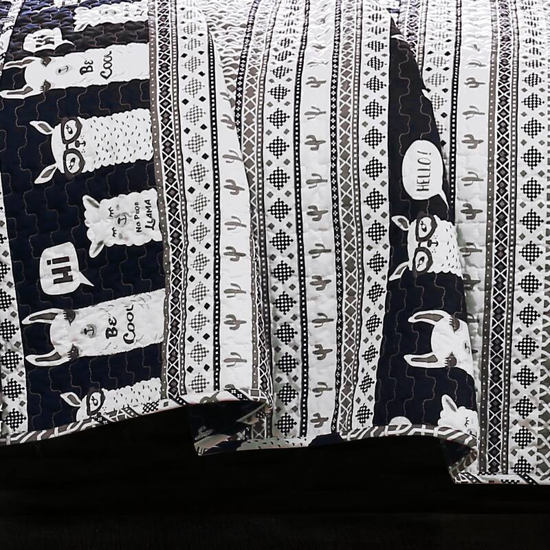 Lush Decor Llama Stripe Quilt Set