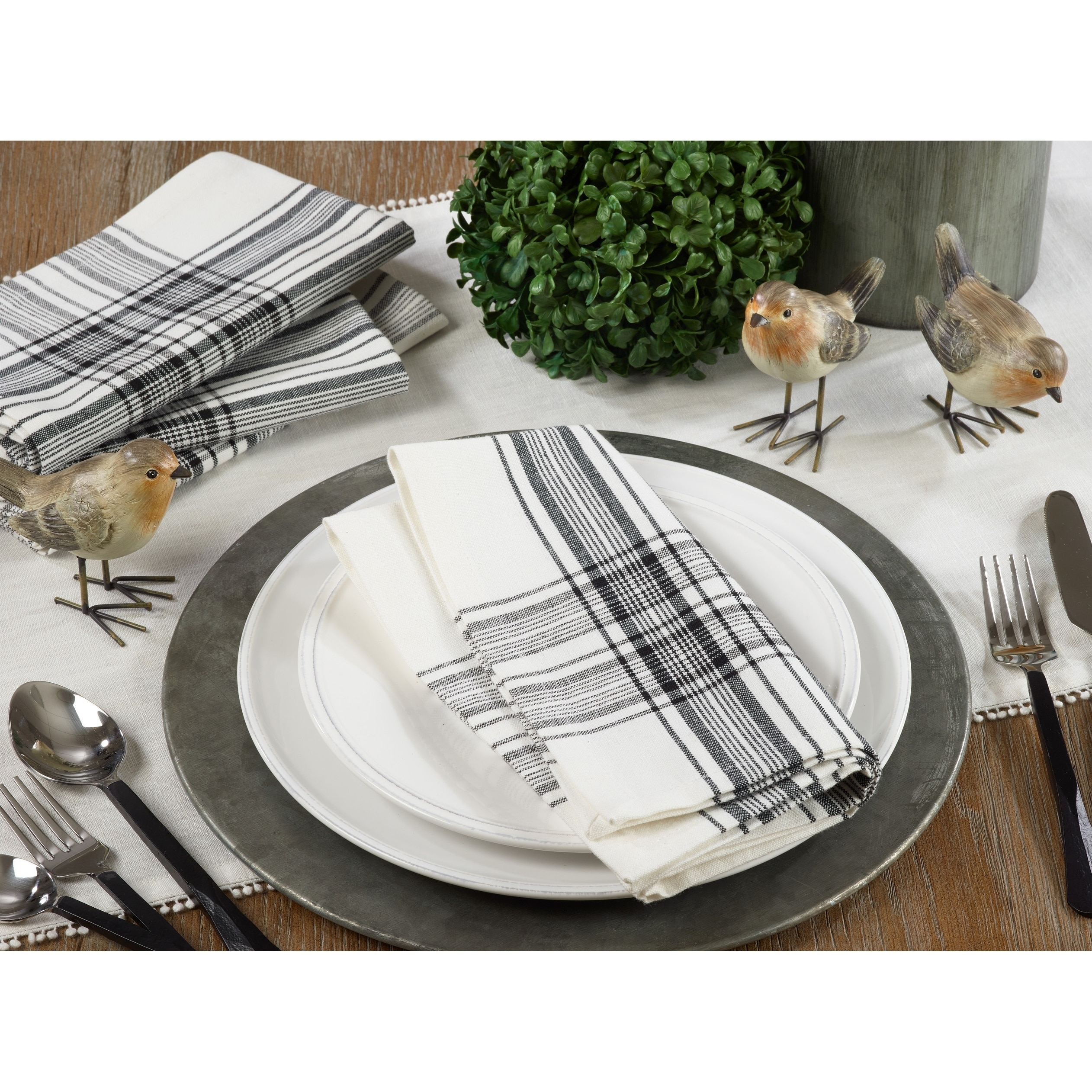 Cotton Table Napkins With Simple Plaid Design (Set of 4) - On Sale - Bed  Bath & Beyond - 32243598