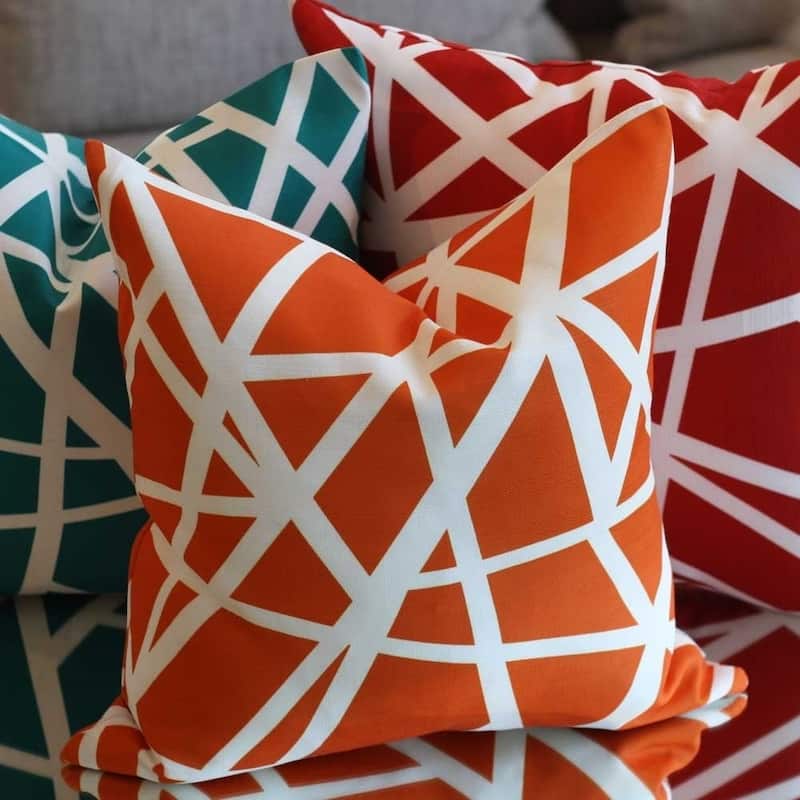 Bird's Nest 12x19 Throw Pillow with Polyfill Insert, Teal