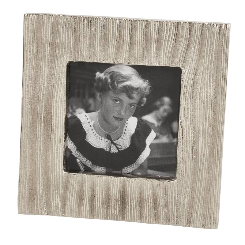Metal Photo Frame With Textured Design