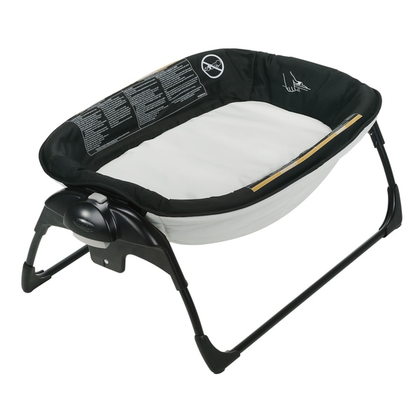 pack and play portable napper and changer