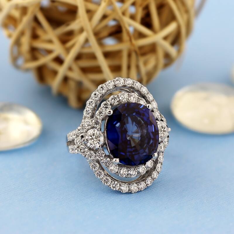 Auriya Unique 10ct Royal Blue Sapphire 3ctw Halo Diamond Engagement Ring 18k Gold