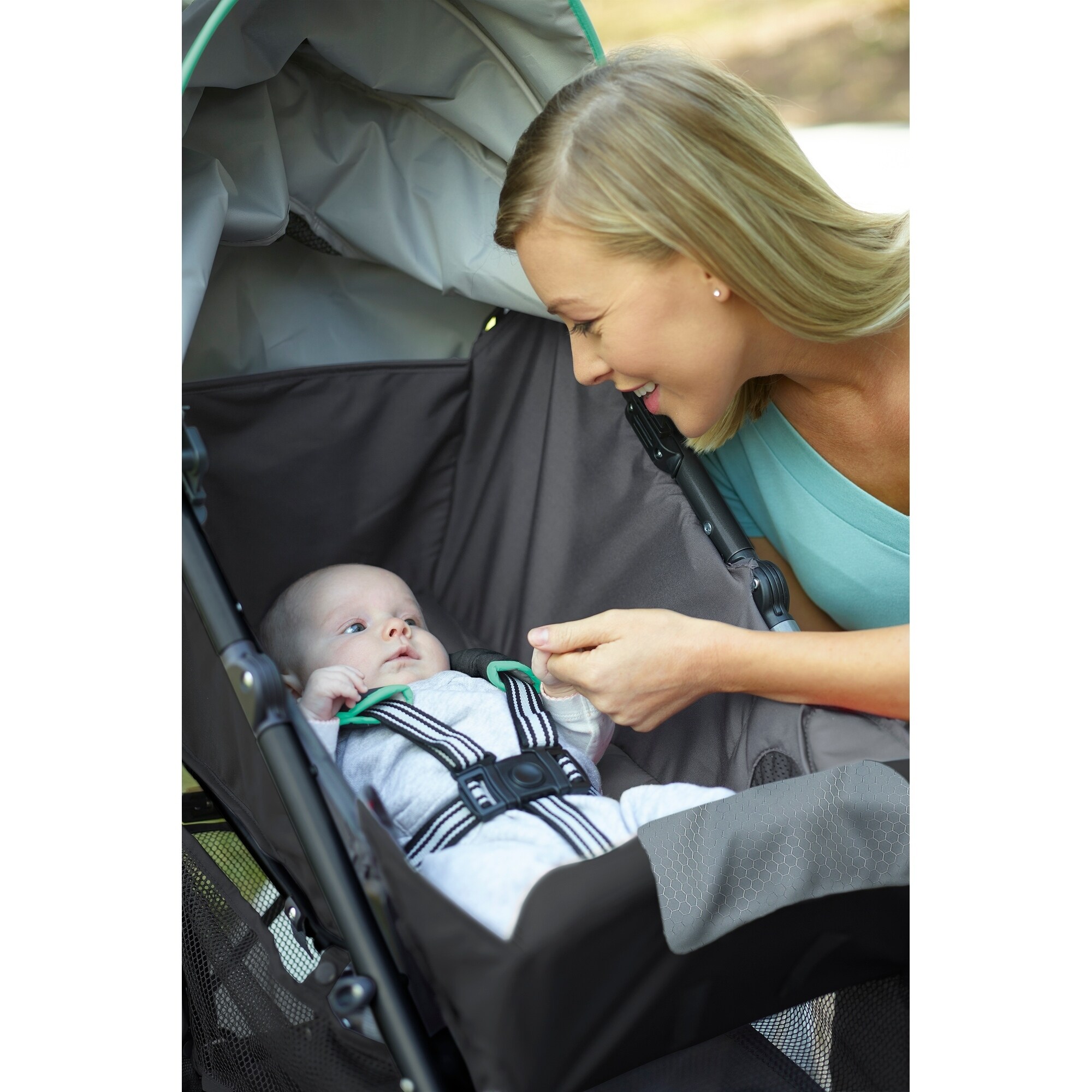 Graco Breeze Click Connect Umbrella Stroller, Lake Green - Bed Bath &  Beyond - 23501561