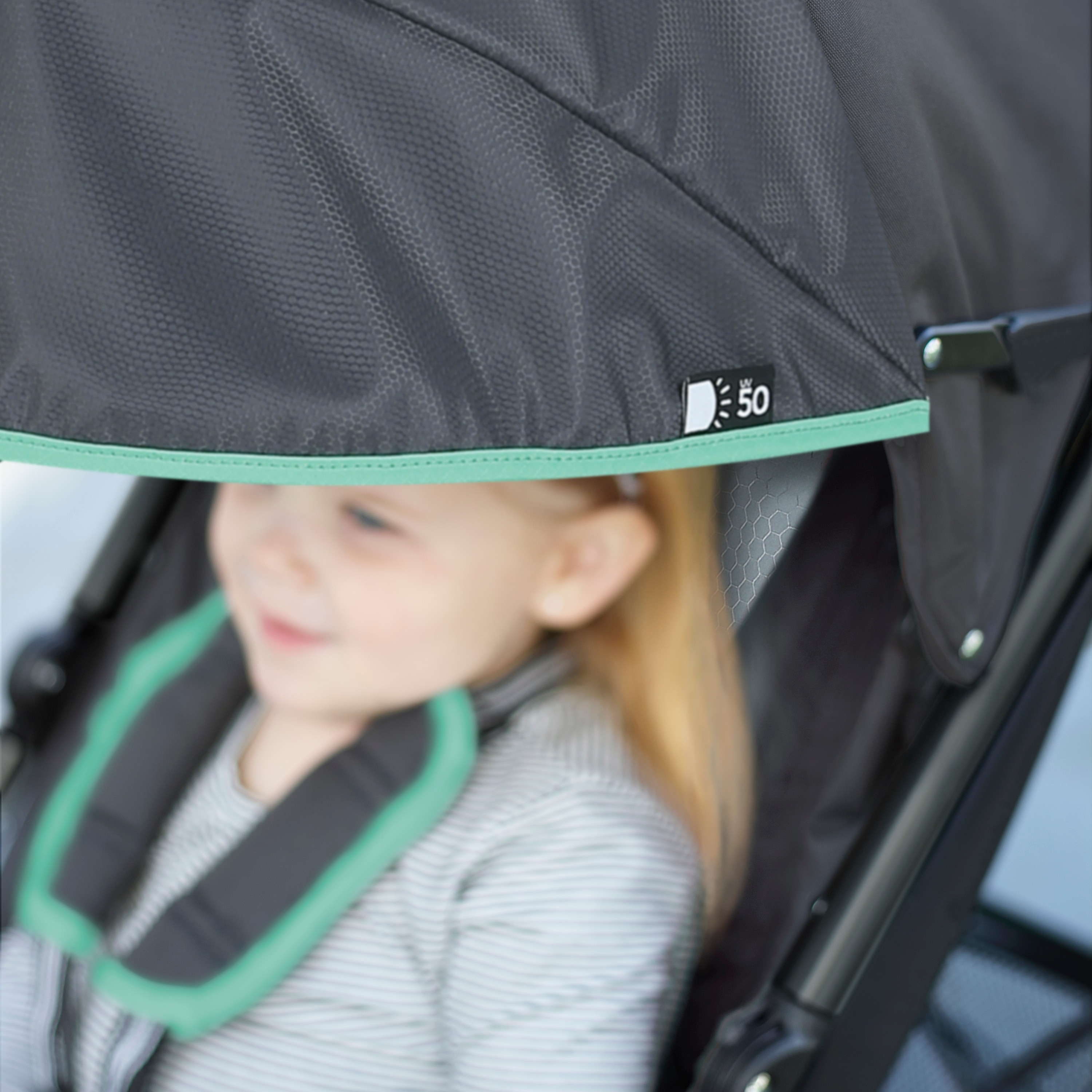 maxi cosi stroller travel system Maxi Cosi Zelia Luxe 5-in-1 Modular Travel System (New Hope Black)