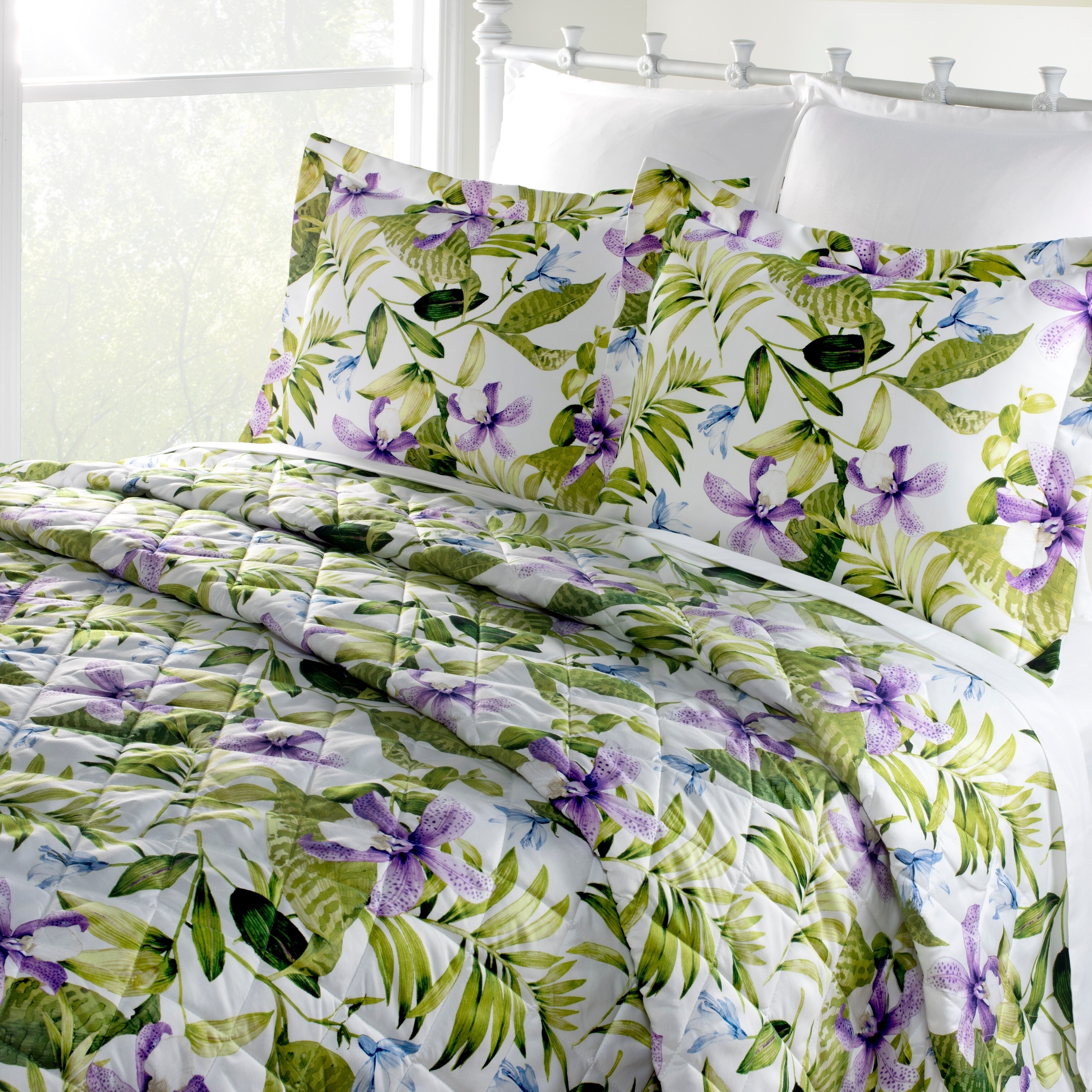 Shop Purple Tiger Lily Montego Bay Quilt Only On Sale Free