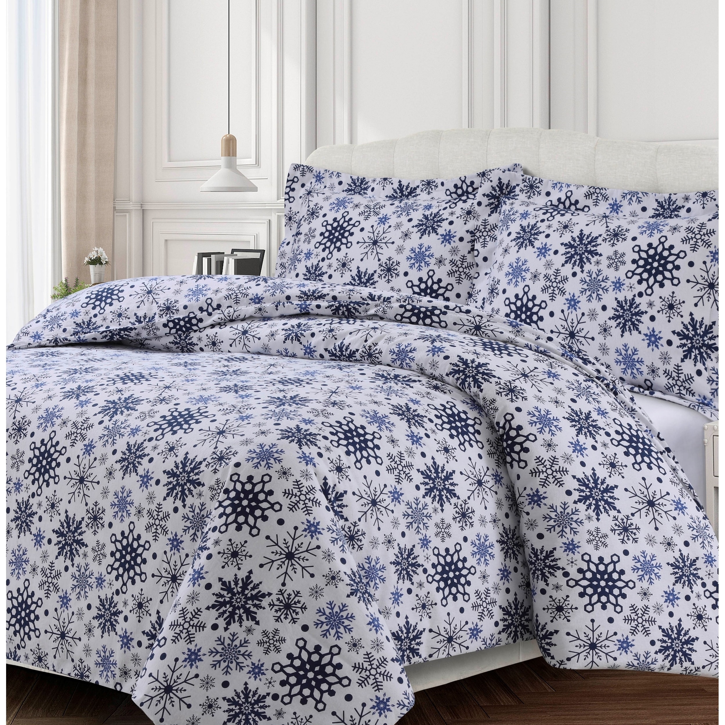 Snowflakes Printed 170-GSM Cotton Oversized Soft Flannel Duvet Set