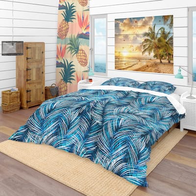 Designart 'Tropical Palm Leaves' tropical Bedding Set - Duvet Cover & Shams
