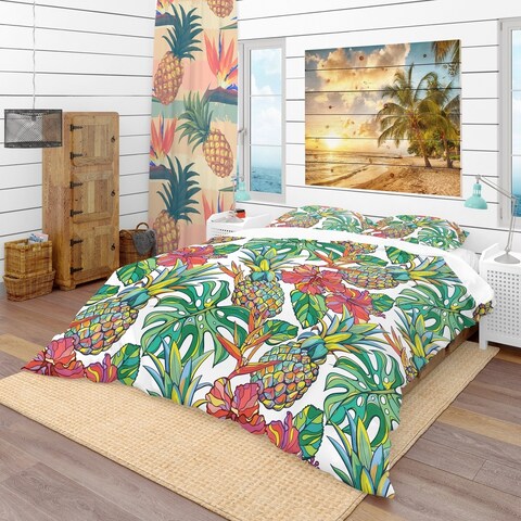 Designart 'Colorful Tropical Pattern' Tropical Bedding Set - Duvet Cover & Shams