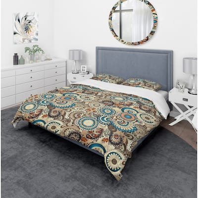 Designart 'Floral Pattern with Doodles & Cucumbers' Bohemian & Eclectic Bedding Set - Duvet Cover & Shams