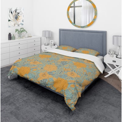 Designart 'Flower Pattern Botanic Texture' Bohemian & Eclectic Bedding Set - Duvet Cover & Shams
