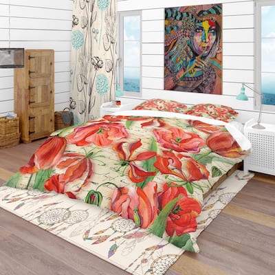 Designart 'Red Flower Pattern' Vintage Bedding Set - Duvet Cover & Shams
