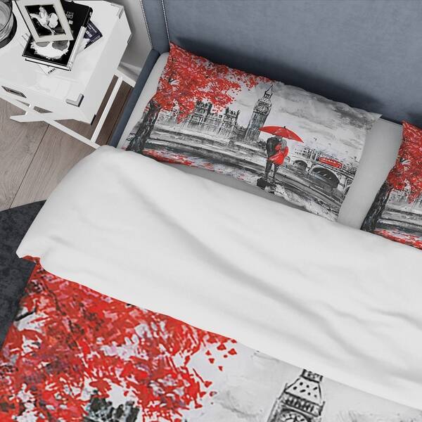 Shop Designart Couples Walking In Paris London Uk Bedding Set