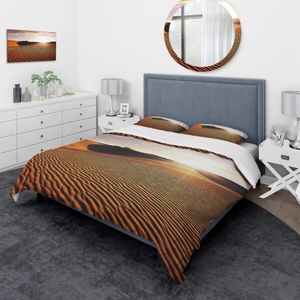 Designart 'Sahara Desert At Sunset' Traditional Bedding Set - Duvet ...