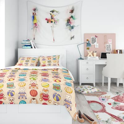 Designart 'Children'S Pattern' Modern Teen Bedding Set - Duvet Cover & Shams