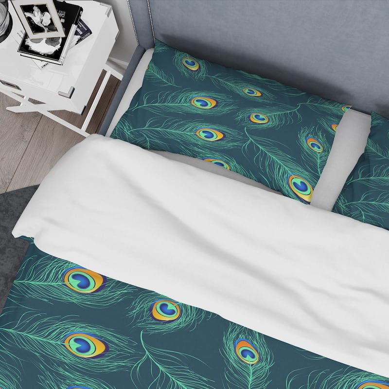 Designart 'pattern Of Peacock Feathers' Modern & Contemporary Bedding 