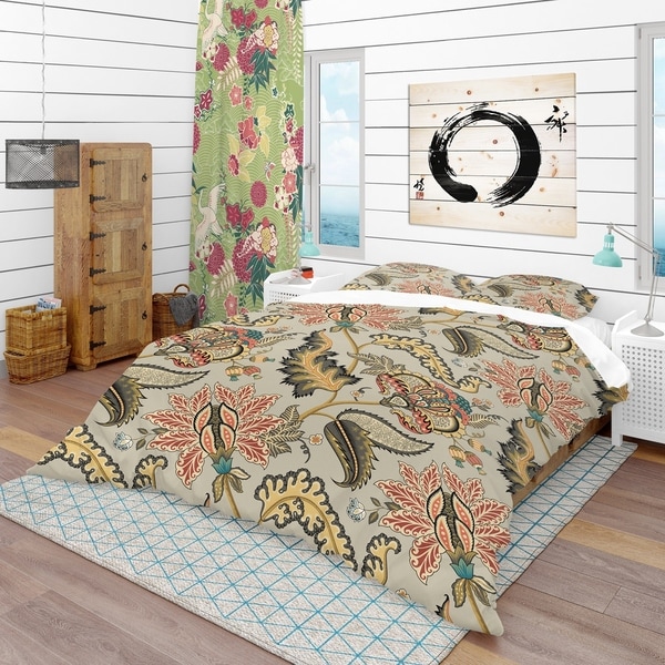 Designart Vintage Indian Floral Pattern Tropical Bedding Set