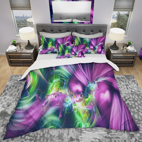 Designart 'Green and Purple Shine' Modern & Contemporary