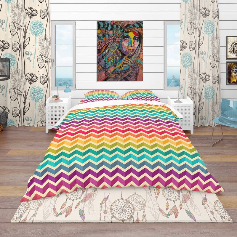 Designart 'Geometric Pattern with Zigzags' Bohemian & Eclectic Bedding