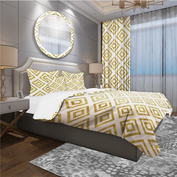 Shop Designart White And Gold Pattern Mid Century Modern Bedding