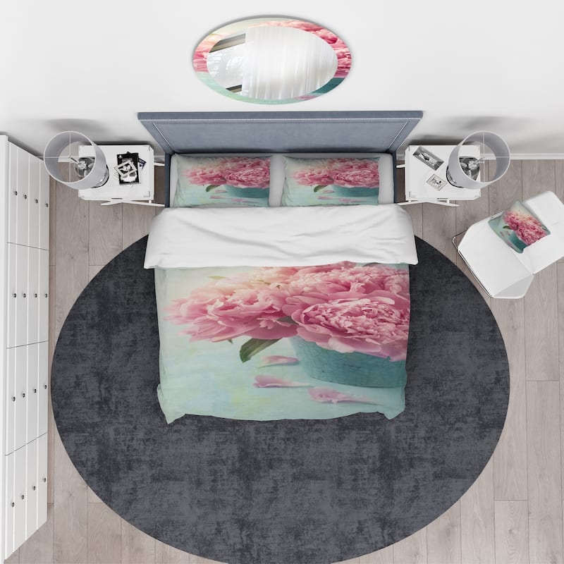 Designart 'Pink Peony Flowers in Vase' Traditional Bedding Set - Duvet Cover & Shams
