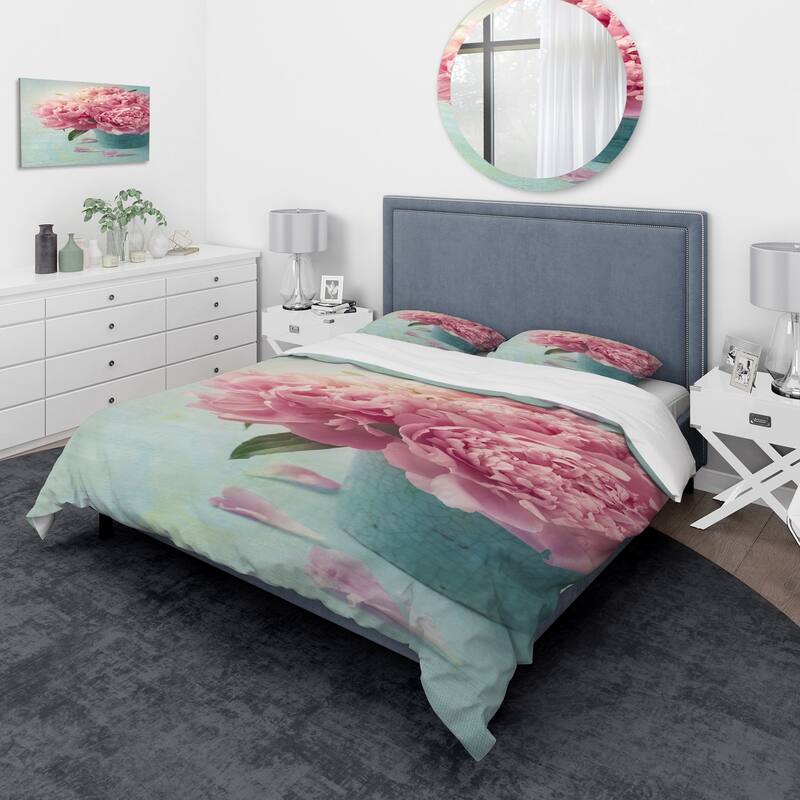 Designart 'Pink Peony Flowers in Vase' Traditional Bedding Set - Duvet Cover & Shams