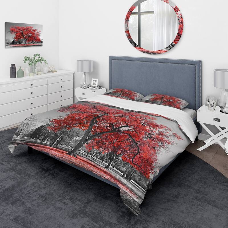 Designart 'Big Red Tree on Foggy Day' Traditional Bedding Set - Duvet Cover & Shams