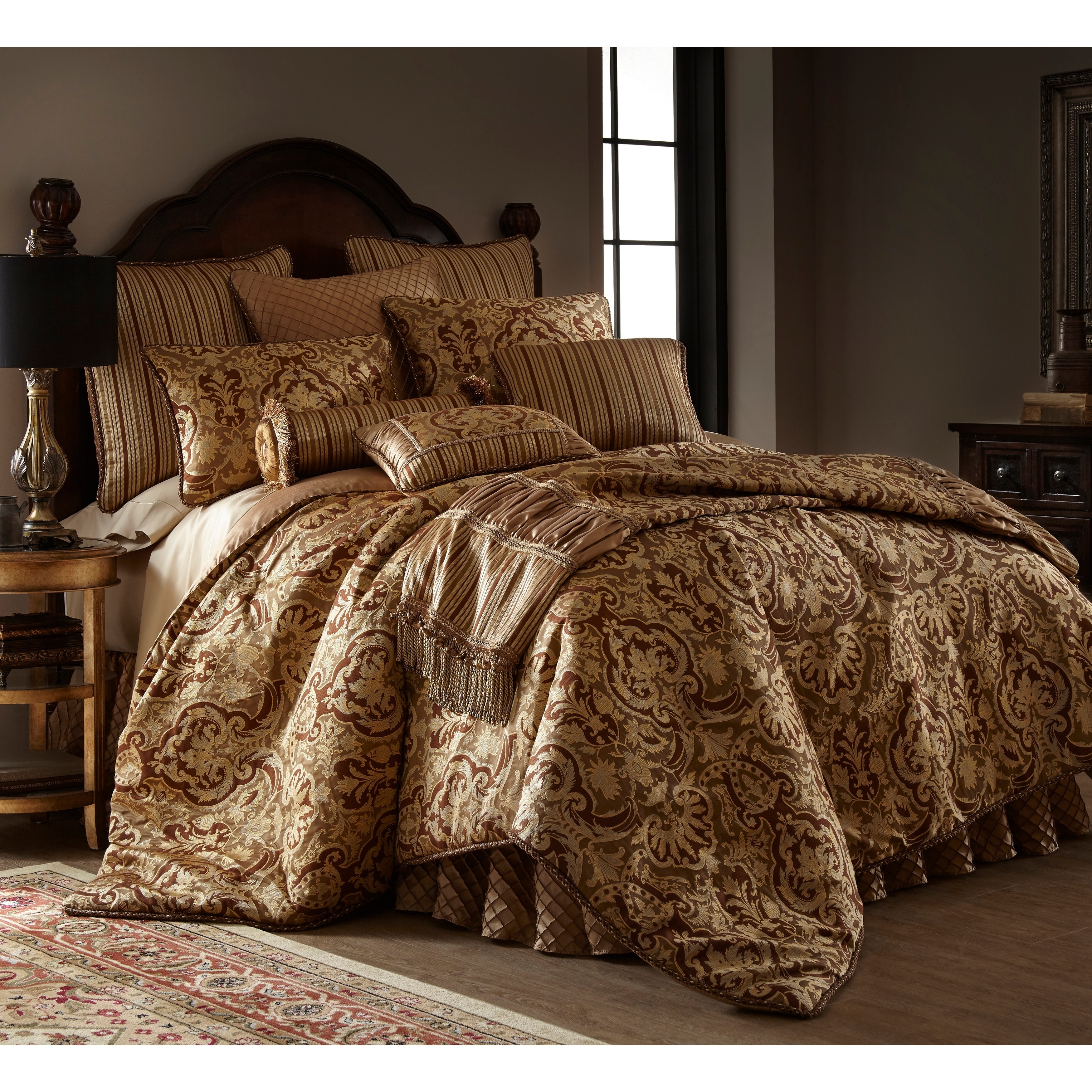 New Luxury 3 Piece Heavy Jacquard Quilted Bedspread Comforter Bed Set