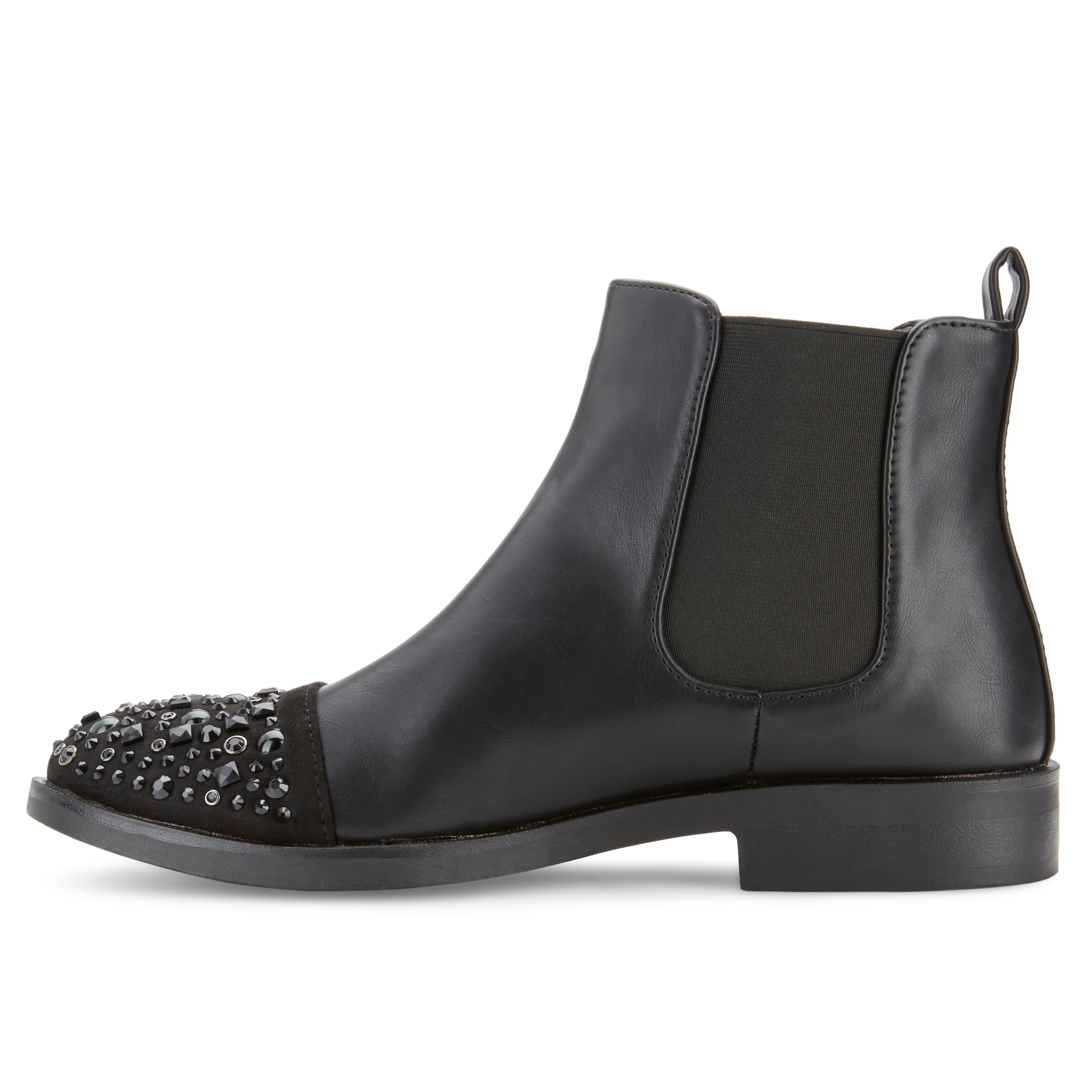 studded toe chelsea boots