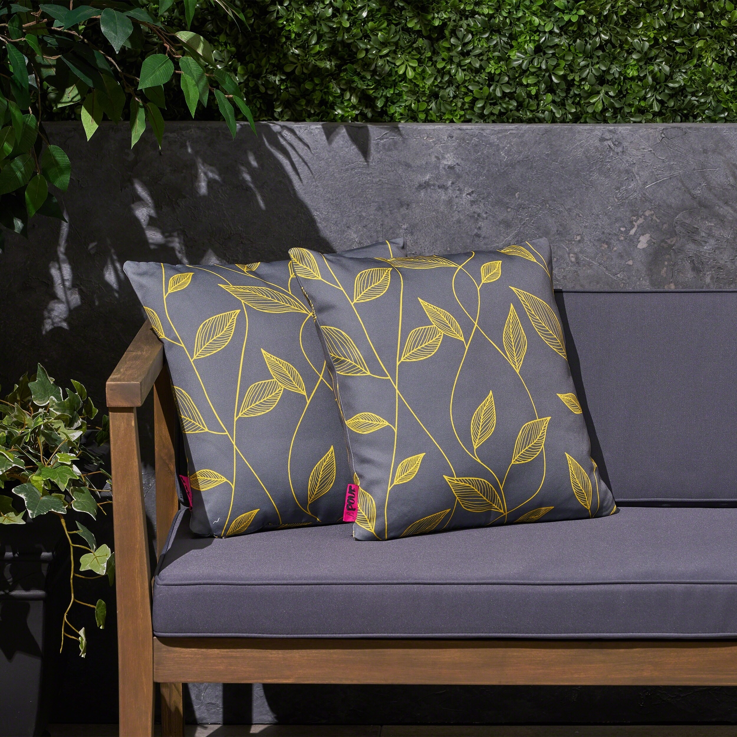 Shop Magari Outdoor 17 75 Square Cushion Set Of 2 By Christopher Knight Home On Sale Overstock 23579473