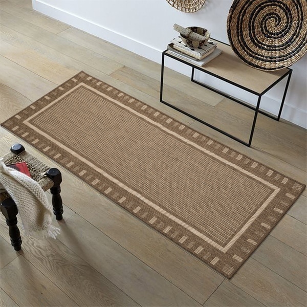 Shop Jardin Powerloomed LowPile Indoor/Outdoor Runner Rug On Sale